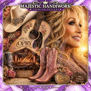 Puede incluir: Un collage que presenta un retrato de Dolly Parton, un sombrero vaquero blanco con pedrería, una guitarra acústica con diseños florales, un micrófono vintage y botas vaqueras rosas. El texto incluye "Grand Ole Opry" y "Jolene".