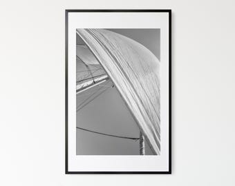 Black and White Sailing Photography – Minimalist Nautical Wall Art, Modern Yacht Print, Coastal Ocean Decor (Digital Download)