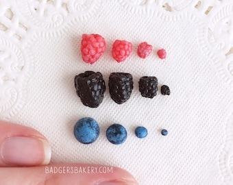 MINIATURE BERRIES, set of 9 pcs, raspberries, blackberries, blueberries in any scale - 1/4, 1/3, 1/6, 1/12 dollhouse or doll prop