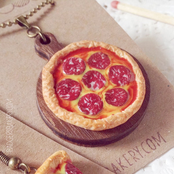 Miniature PIZZA Necklace, Food Jewelry, Whole Pepperoni Pizza on Peel, Custom Toppings