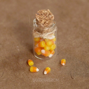 CANDY CORN Miniature Bottle with cork, Blythe, Minifee, YosD, BJD, 1/6 or 1/4 scale, Halloween food for dolls