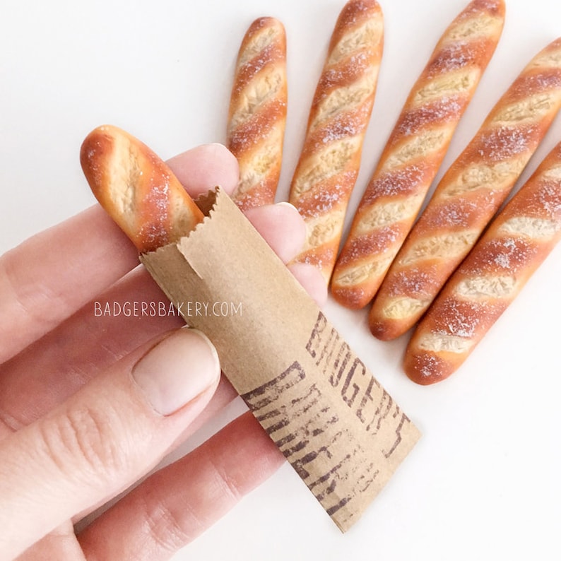 Dollhouse BAGUETTE, Miniature Food for Dolls, Mini Pastries, Bakery, Bread for BJD, Blythe, 1/12, 1/6 Scale, Playscale, Inchscale 