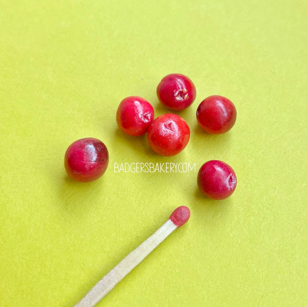 MINIATURE CRANBERRIES, set of 6 pcs in any scale - 1/4, 1/3, 1/6, 1/12 dollhouse food or doll prop, FAKE food