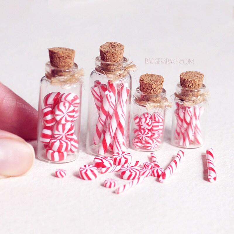 Dollhouse Candy Cane Jar – Large 1:12 Scale Christmas Sweet Shop Miniature Accessory