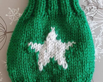 4 inch Teacup Chihuahua Christmas  dog sweater, jumper pup kitten. Star.