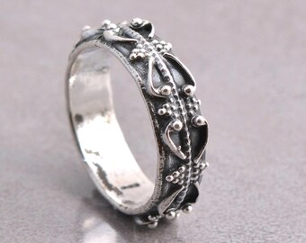 Sterling Silver Boho Band Ring, Oxidized Floral Pattern Ring, Vintage Style Unisex Ring, Handmade Textured Silver Ring, Gift for Him & Her