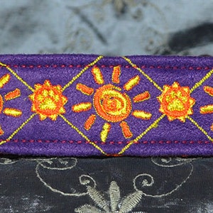 Designer Fabric Dog Collar Embroidery Collection &quot;Summer Suns&quot;  Design on Purple