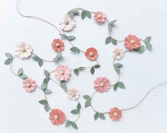 Wool Felt Daisy Chain Garland- Blush, Pink Grapefruit, Ivory Two Groovy/ Boho Party Accessories- Woodland Party Decor- Daisy Wall Decor