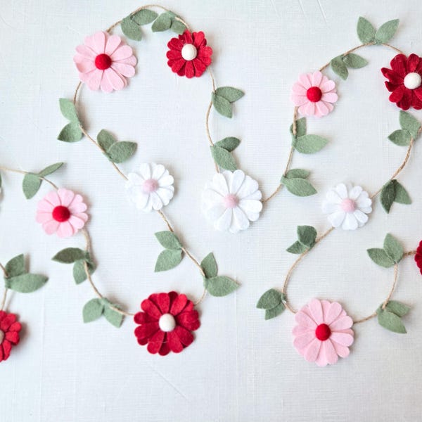 Valentine Wool Felt Daisy Garland: Valentine's Day Decor- Red and Pink Daisy Garland