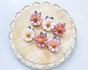 Felt Daisy Decorative Clothespins in Blush, Grapefruit and Wheat- Photo Display -Nursery, Monthly Photo, First Birthday, Wedding Decorations