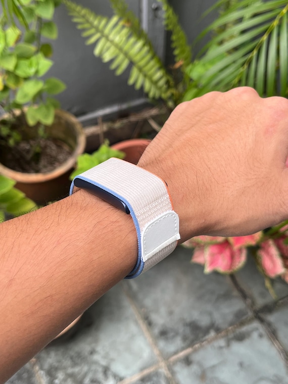 Bracelet TPU Souple Compatible Amazfit Helio - Design Coloré épissé, Confortable, Facile à Charger - Pour Sport Et Quotidien