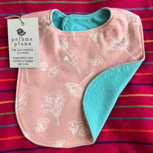 Bib for baby and toddler- Pink floral