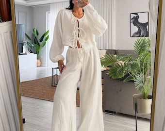 Zweiteiliges Musselin-Set für Damen | Oversized Lounge-Set | Weite Hose & Bluse mit Bindeband vorne | Tunika-Haremshose