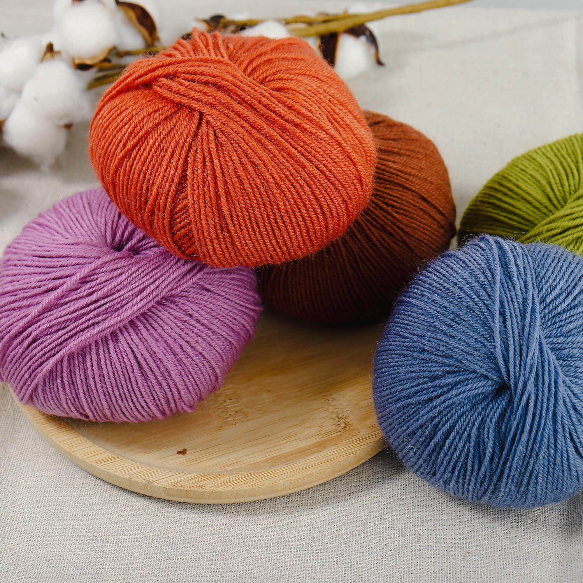 Hengrongshen Pelote Laine Grosse Maille, 2 Pieces 500g Gris Clair Grosse Laine à Tricoter à La Main Peut Etre Utilisé Pour Tricoter Des Coussins Couvertures Echarpes Et Chapeaux