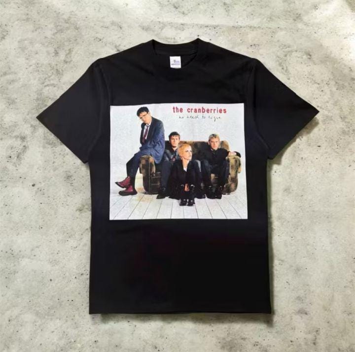 T-shirt Remembering Dolores O'Riordan - Manches Courtes Noir - Neuf Avec étiquettes