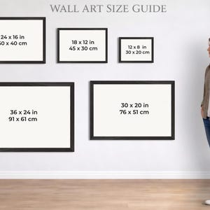 Puede incluir: Gu&iacute;a de tama&ntilde;os de arte mural con piezas rectangulares enmarcadas de varios tama&ntilde;os: 24 x 16 pulg. (60 x 40 cm), 18 x 12 pulg. (45 x 30 cm), 12 x 8 pulg. (30 x 20 cm), 36 x 24 pulg. (91 x 61 cm) y 30 x 20 pulg. (76 x 51 cm).