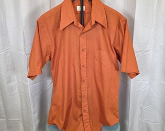 ヴィンテージ 1970年代 オレンジ ボタンアップ シャツ ヴォーン大学 メンズショップ レトロ ラージ