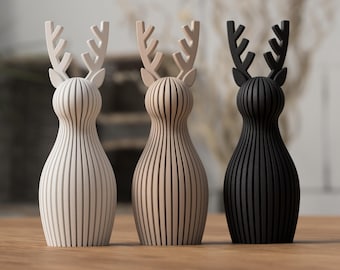 Elegant 3D reindeer – modern Christmas decoration in two sizes