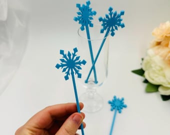 16pcs Snowflake drink stirrers: Winter themed drink swizzles, Christmas cocktail sticks