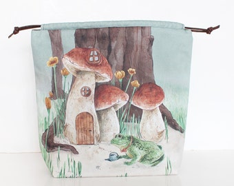 Knitting Project Bag, Knitting Bag, Crochet Project Bag, Knitters Bag, Bag for Knitters, Yarn Bag, Yarn Organizer, Project Bag,Mushroom Frog