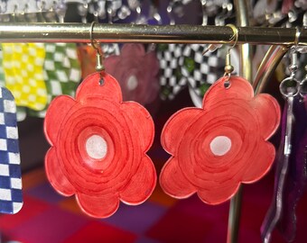 Pendientes grandes de flores rosas