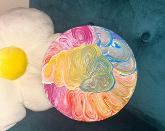 Pintura de círculo de remolino de arcoíris