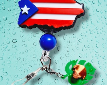 Mapa de Puerto Rico con la bandera badge reel y charm de coqui