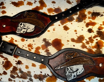 Leren spoorriemen met cowboy-schedelmotief | Handgemaakte western spoorriemen | Handgemaakte leren tuigage | Cadeau voor cowboys in westernstijl