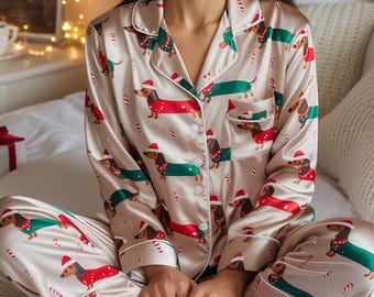 Pijama navideño de satén para mujer con estampado de perro salchicha, conjunto de ropa de dormir de satén con estampado de perro salchicha, pijama navideño acogedor, ropa de estar por casa de invierno, pijamas a juego para amantes de los perros salchicha