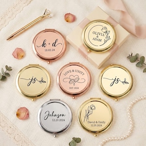 Personalized Couple Compact Mirror, Custom Anniversary Gift, Wedding Favor Gift, Engraved Initials Pocket Mirror, Engagement Gift for Her