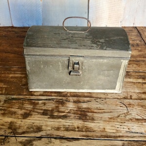 Vintage Sheet Metal Box: Rustic Handmade Storage Container