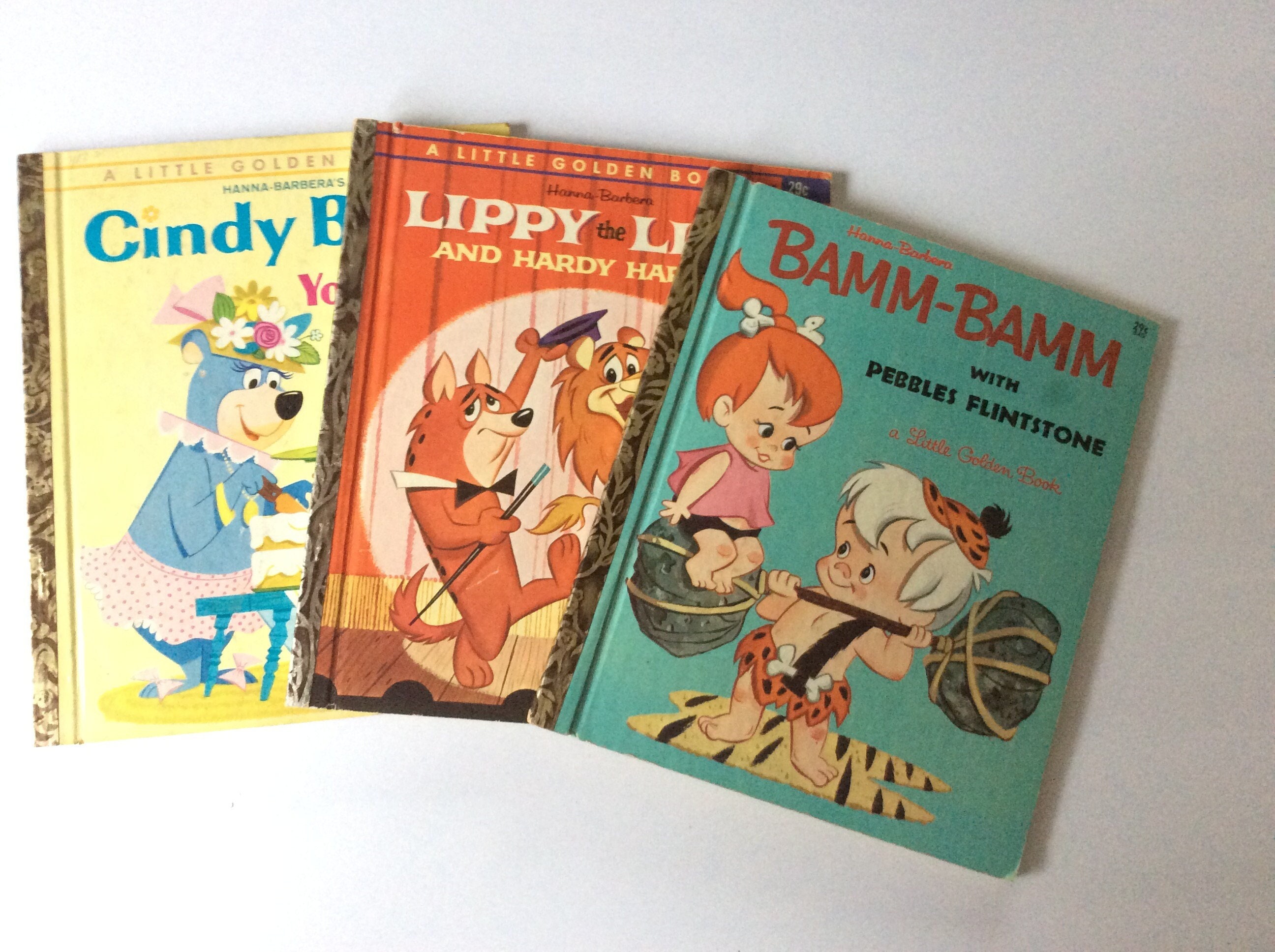 Vintage Hanna Barbera Childrens Book Set of 3/ Golden Books/ - Etsy Vintage Hanna Barbera Childrens Book Set of 3/ Golden Books/ - Etsy