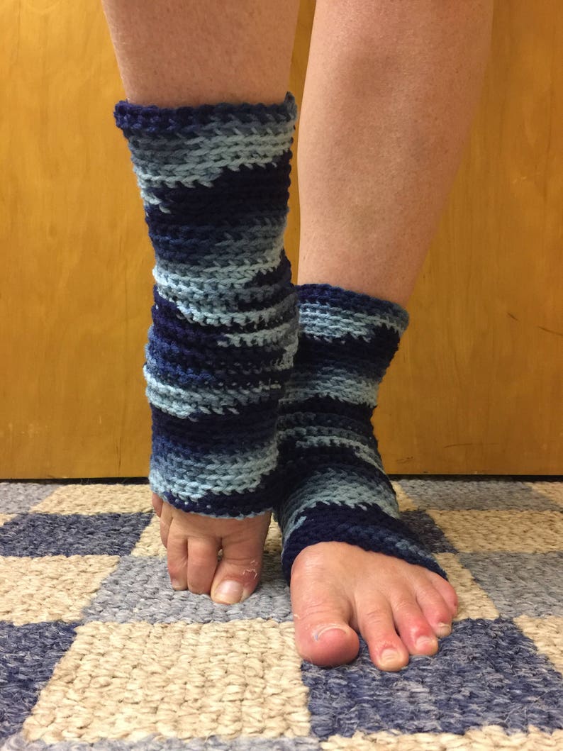 Yoga Yoga Socks in Dusky Blues Pilates. for Dance Pedicures