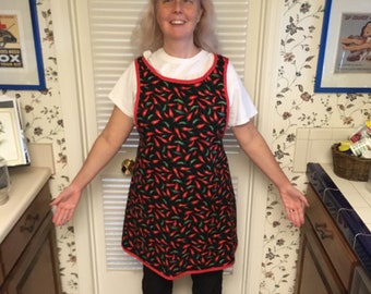 1930s Style Cross Back Apron - Hot Chili Peppers on Black