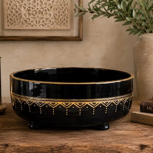 Black Luxury Moroccan Ceramic Serving Bowl Handmade Pedestal Bowl for Dates And Nuts