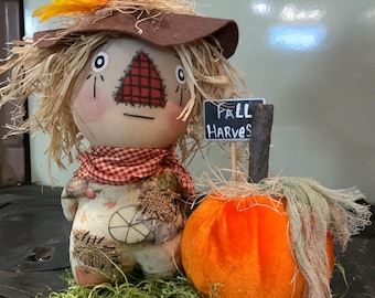 Primitive Scarecrow on Stand w/Pumpkin