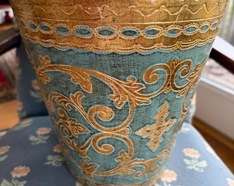 Cesto de lixo vintage florentino italiano dourado turquesa