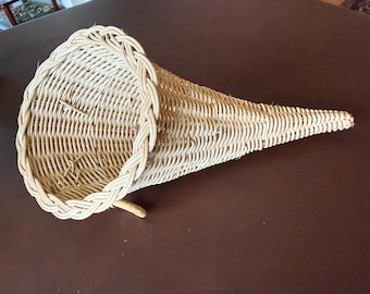 Vintage Cornucopia Woven Rattan Wicker Footed, 11"l