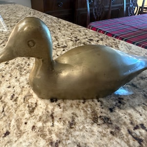 Vintage Messing Ente Briefbeschwerer Skulptur Made in Taiwan 8-1 / 4 &quot;l