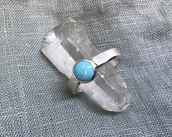 Turquoise ring, bezel set, size6, sterling silver