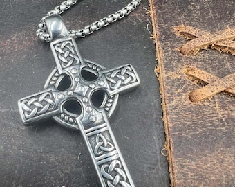 ステンレススチール製ケルト十字ネックレス、メンズ信仰ジュエリー