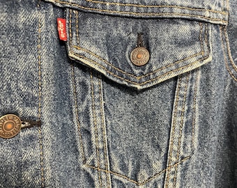 Levi's Denim Jacket / Trucker Jacket - 1980's Mens Size 44 Large