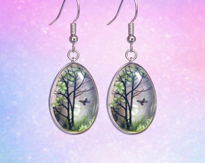 Botanical Bird Resin Earrings – Nature‑Inspired Oval Silver Dangles