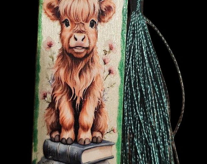 One-Of-A-Kind Highland Cow Wood Bookmark: One-Of-A-Kind Wooden Page Marker with Tassel, Farm