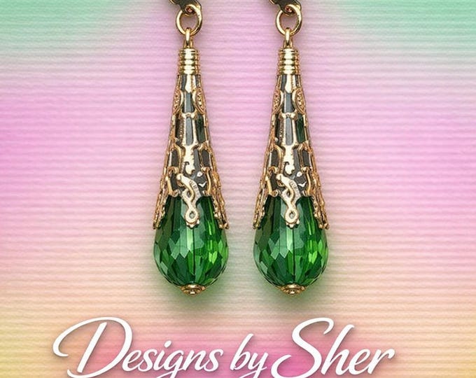 Emerald Green Teardrop Gold Filigree Dangle Earrings | Green Stone