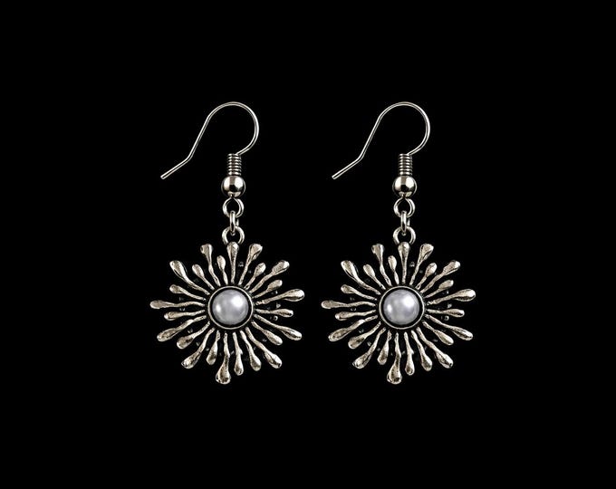 Handmade Silver Sun Pearl Earrings – Antique Silver Statement Jewelry Vibe