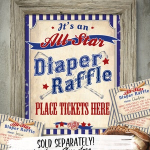 Peut inclure: Une affiche imprimable pour une tombola de couches avec un th&egrave;me de baseball. L'affiche indique "C'est un All-Star Diaper Raffle" et pr&eacute;sente un graphique de batte et de balle de baseball. L'affiche indique &eacute;galement "Place Tickets Here" et comporte une petite affiche qui indique "Vendu s&eacute;par&eacute;ment ! Consultez notre boutique Etsy... SassabyParties.Etsy.com".