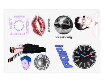 Kiss All the Time Disco gelegentlich Aufkleber | Holographische & weiße Vinyl-Aufkleber | Harry Potter inspiriert Pop Musik Sticker Pack