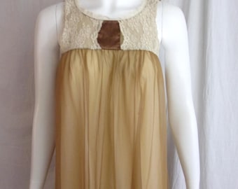 Camisón vintage de los años 60 para bebé, de nailon en color bronce y amarillo dorado con encaje, de Vanity Fair, tamaño mediano