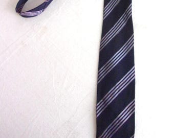 Vintage 1930s Necktie Blue and Silver Club Tie
